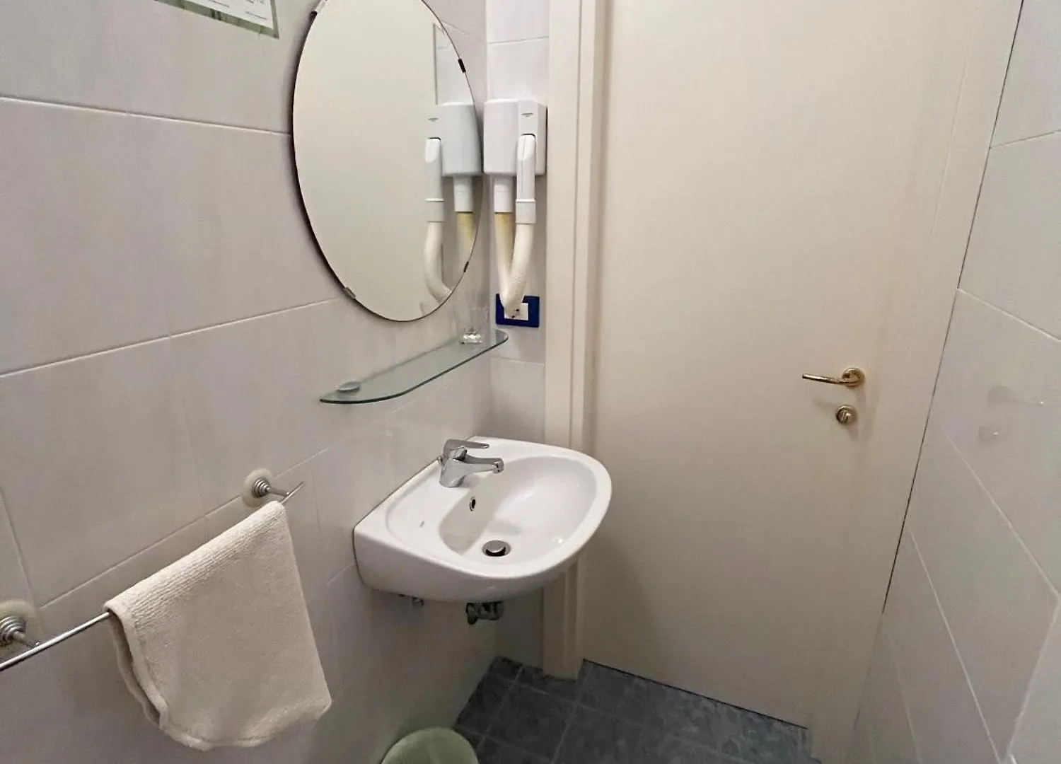 Meuble Anita Hotel Cesenatico 0*,  Itália